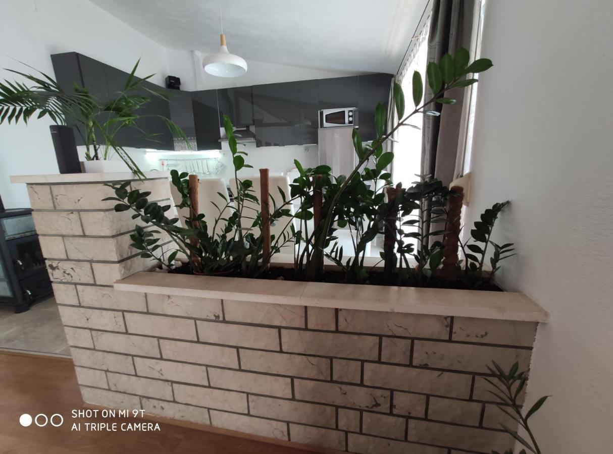 Apartment Burich Makarska Esterno foto