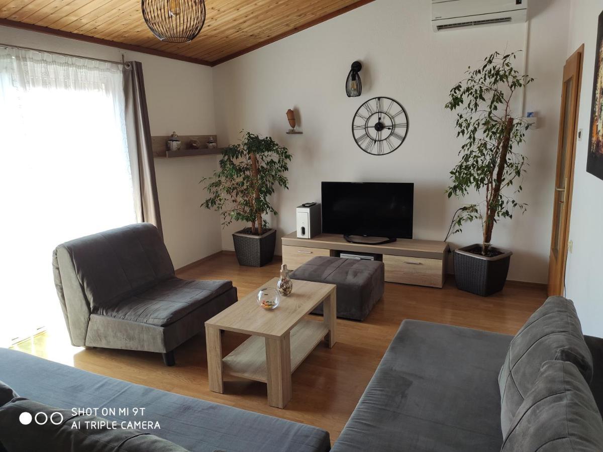 Apartment Burich Makarska Esterno foto