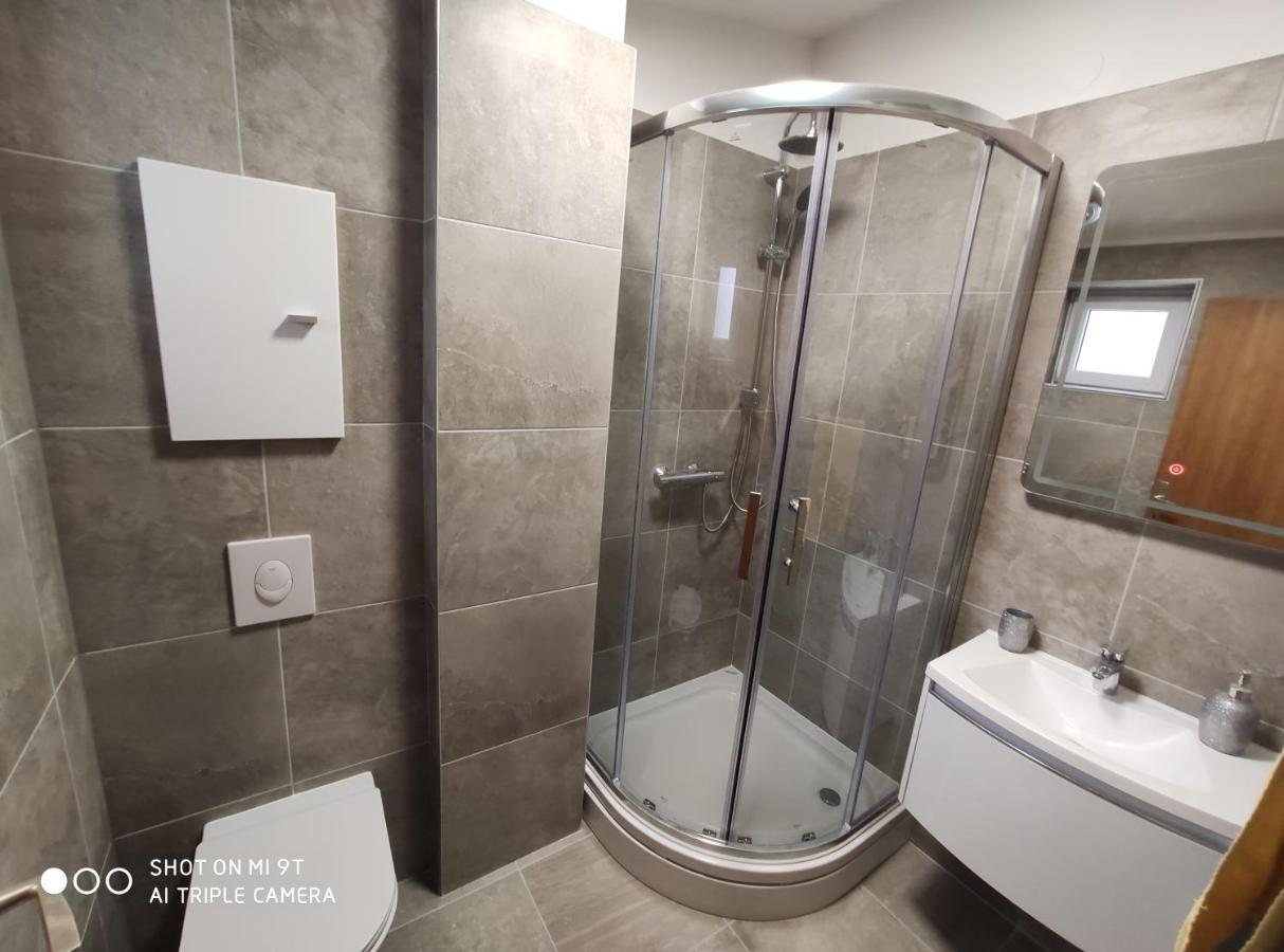 Apartment Burich Makarska Esterno foto