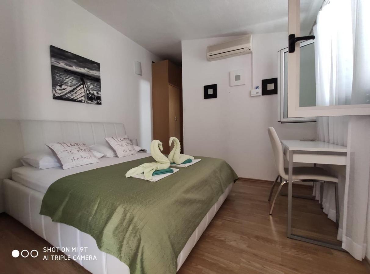 Apartment Burich Makarska Esterno foto
